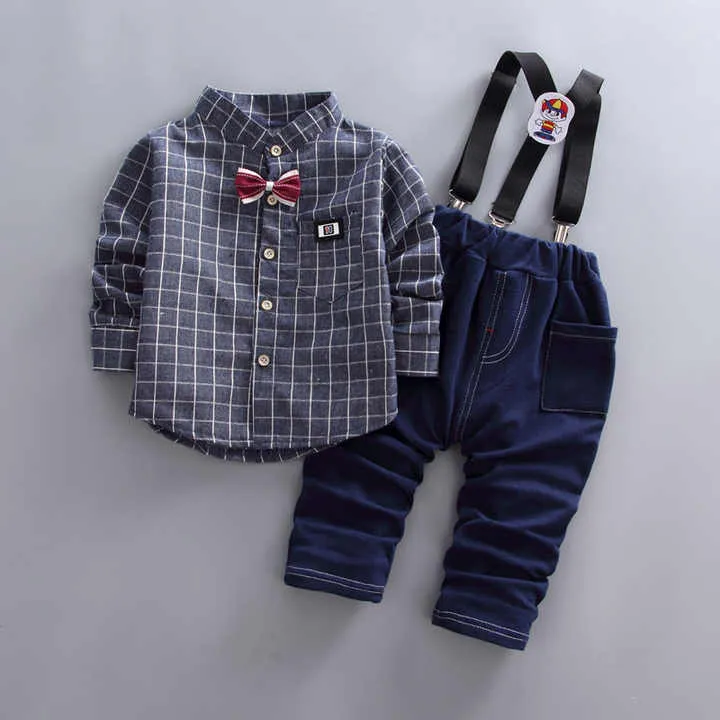 ملابس الفتيان و الفتيات - Boys and girls clothing