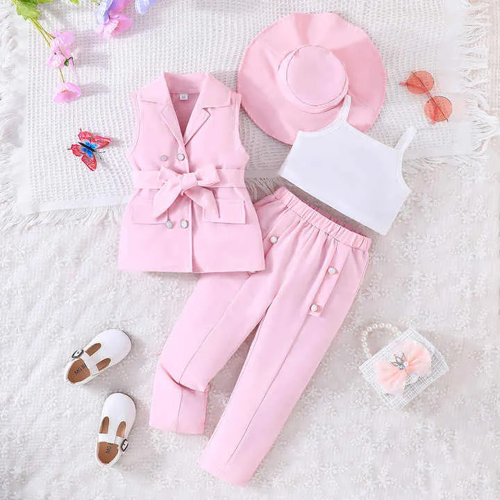ملابس الفتيات girls' clothing