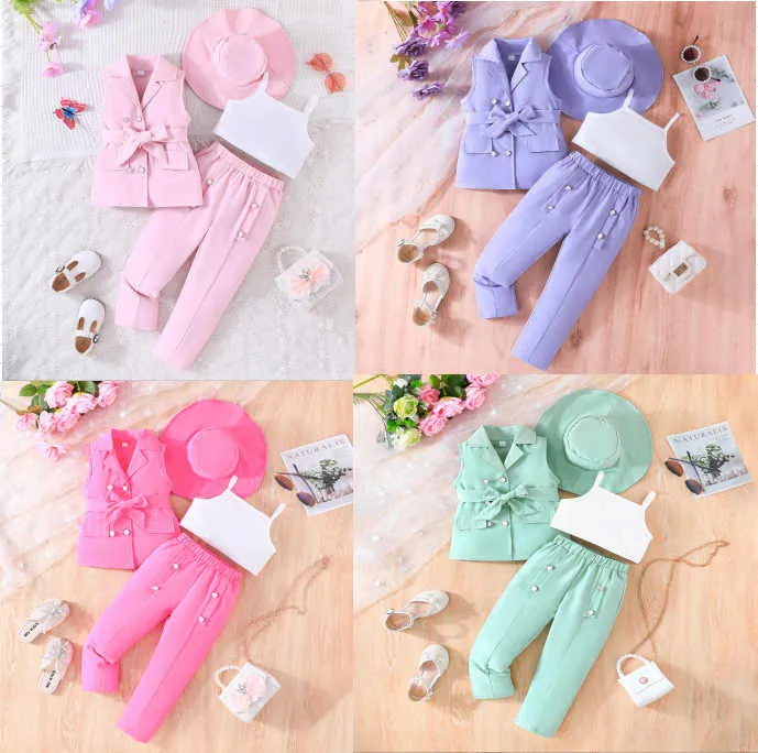 ملابس الفتيات girls' clothing