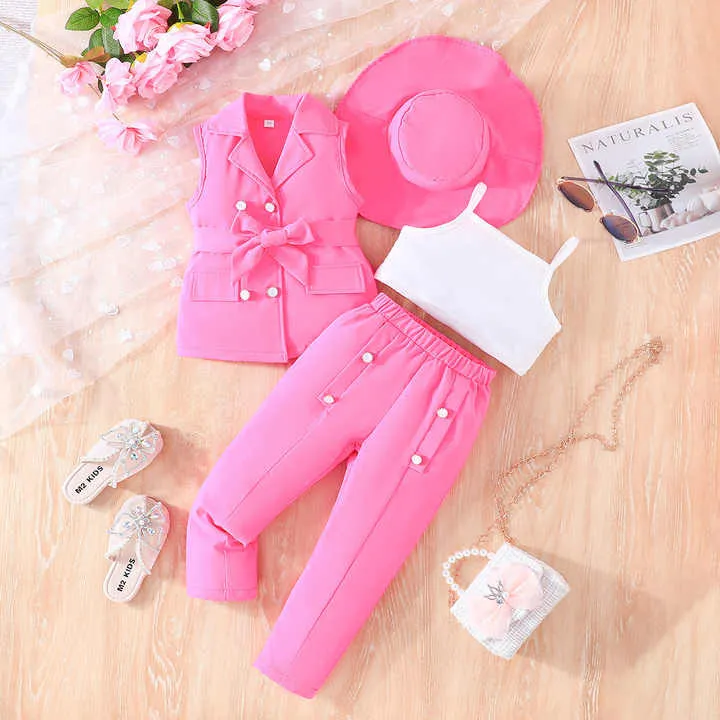 ملابس الفتيات girls' clothing