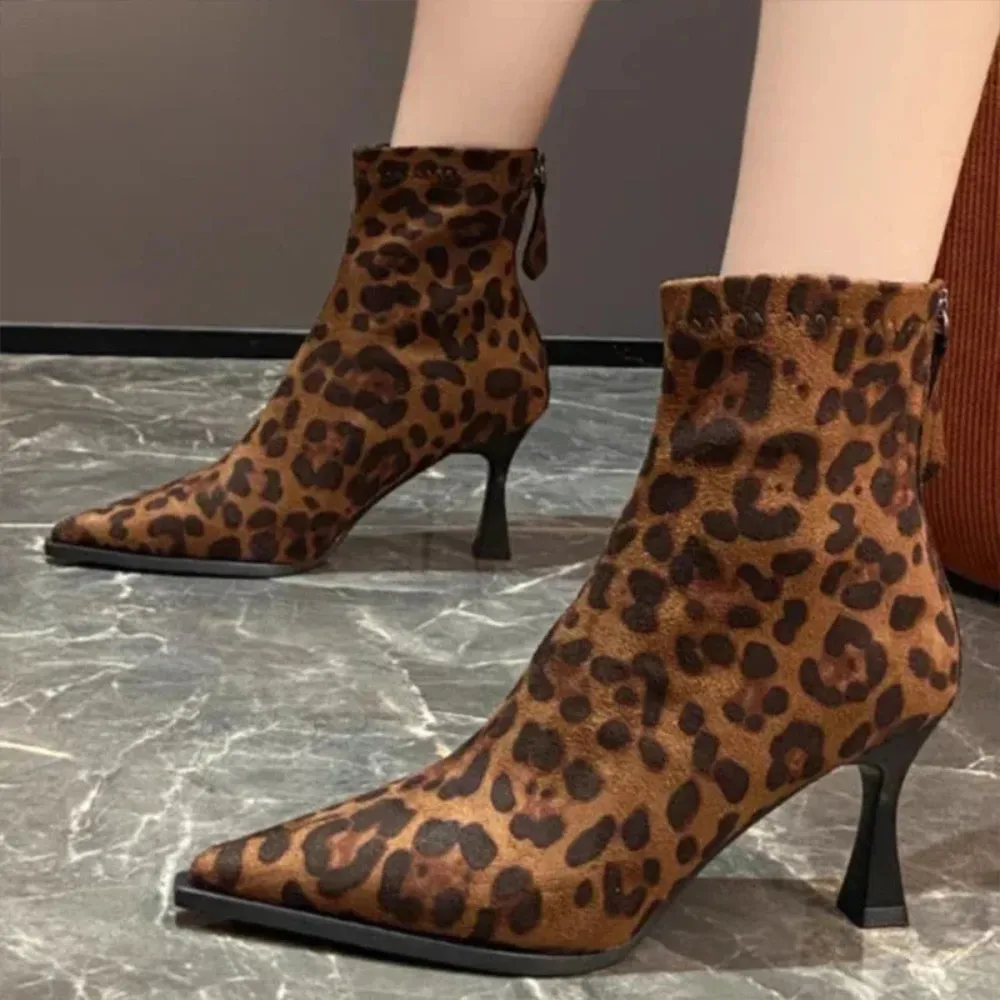 Beatrice - Modern Heeled Boot