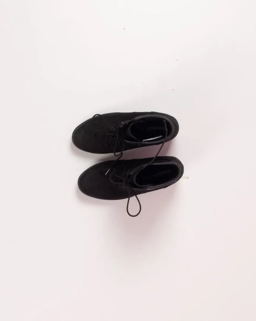 Black Timberland Heeled Boots, 7