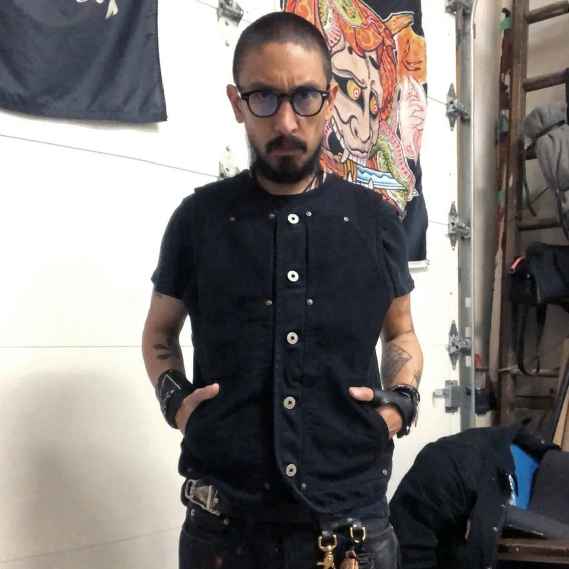 BZEN M.3193-SANCHEZ REGULAR FIT DOUBLE FRONT PANEL BLACK OVERDYE BLACK VEST-13oz-E0 BLACK/BLACK