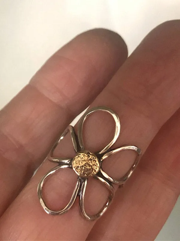 Flower Shape Hollow Shiny Rings Accessories