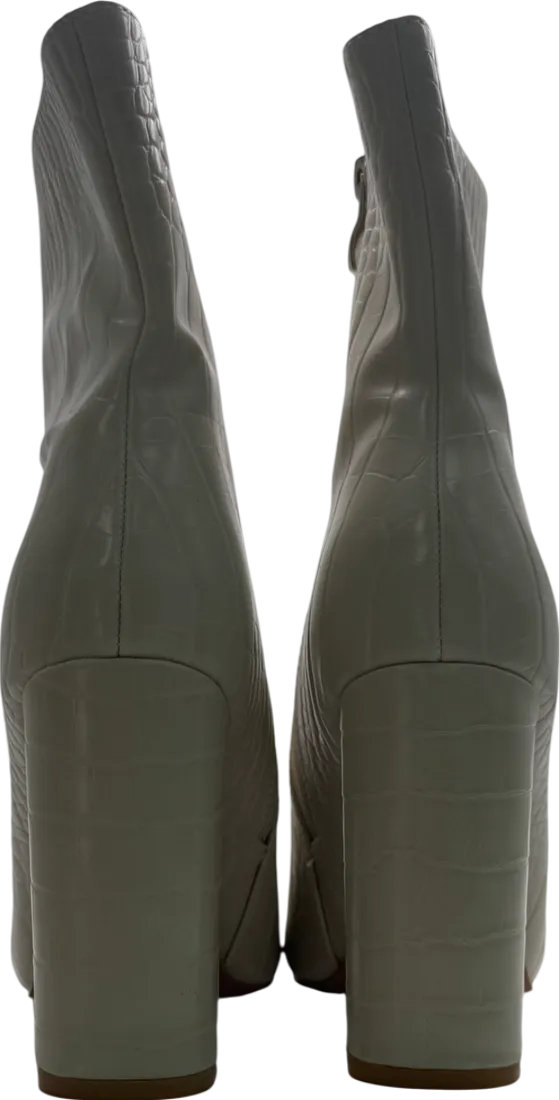 PrettyLittleThing Cream Beige Pu Croc Square Toe Flat Heeled Ankle Boots UK 6 EU 39 